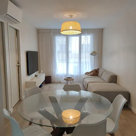 Heart Of 3 Bbedroom Queen Beds Ac Parking Apartment *