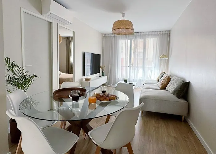 Lägenhet Heart Of 3 Bbedroom Queen Beds Ac Parking Antibes